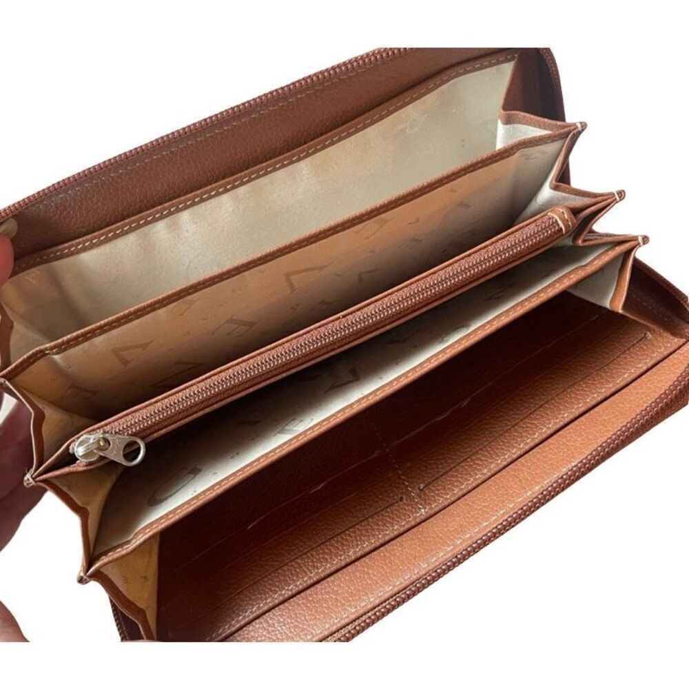 Lavenger Accordian Leather Wallet - Picture 5 of 5